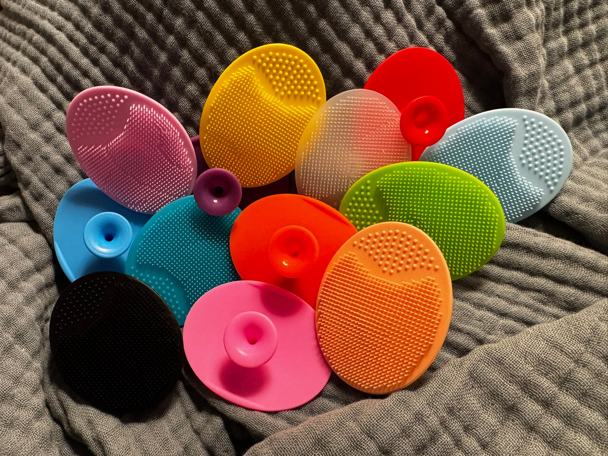 Fresh Face Facial Scrubber