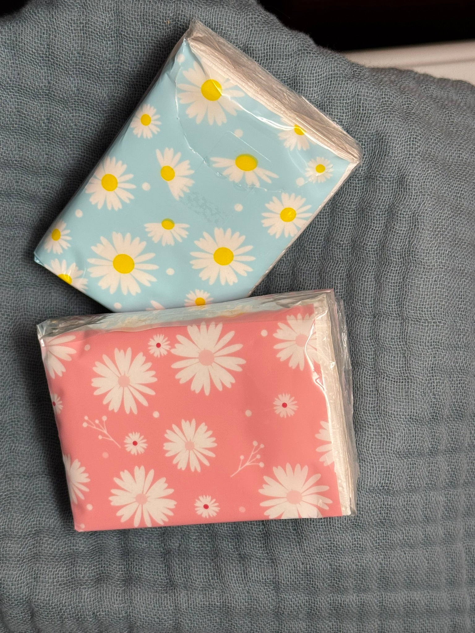 Pocket Tissues